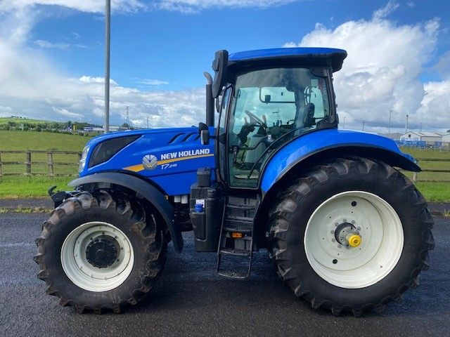 2021 New Holland T7.245 50K 